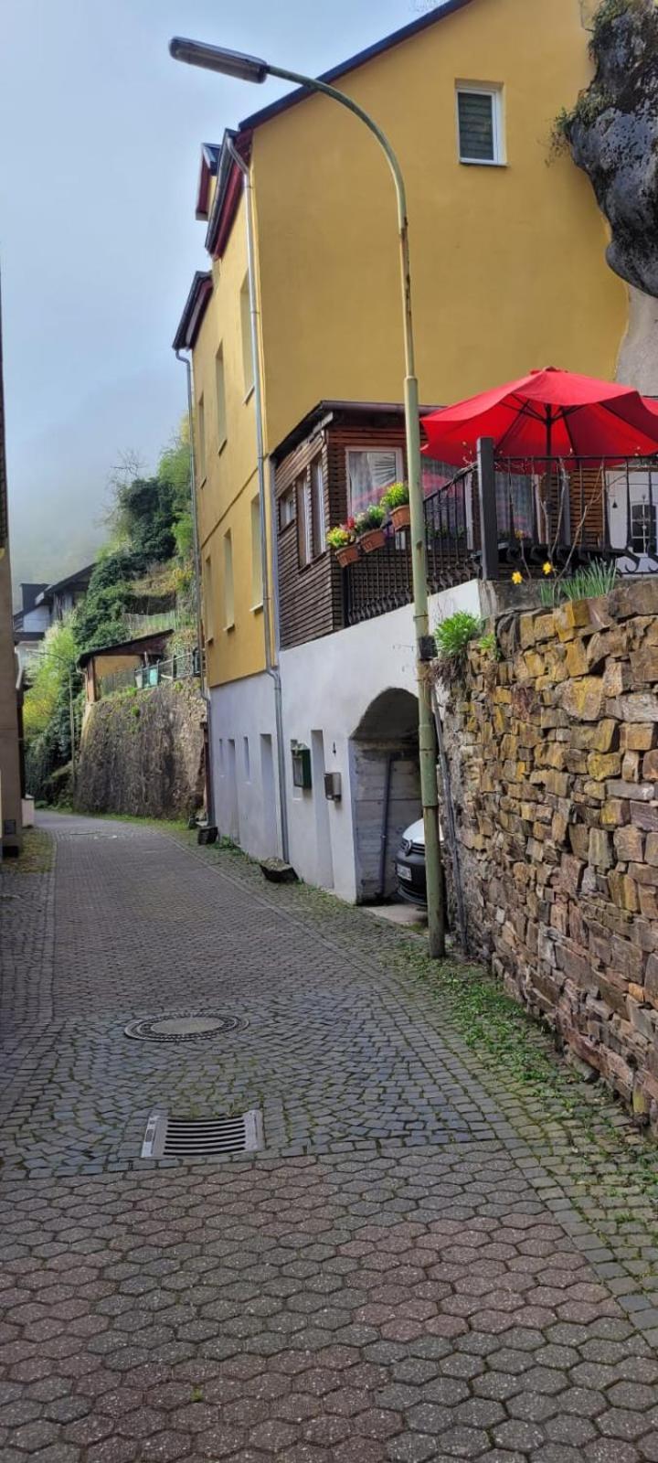 Ferienhaus Larina Cochem Bagian luar foto